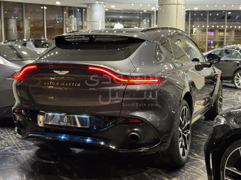 2021 Aston Martin DB X