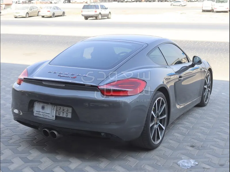 2015 بورش كايمان اس