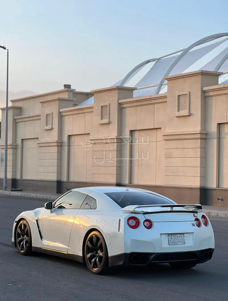 2009 Nissan GT-R