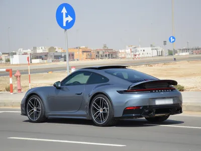 2025 Porsche 911 Carrera