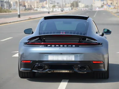 2025 Porsche 911 Carrera