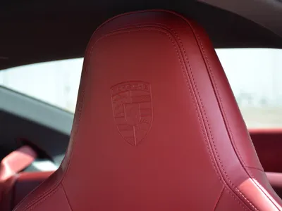 2025 Porsche 911 Carrera