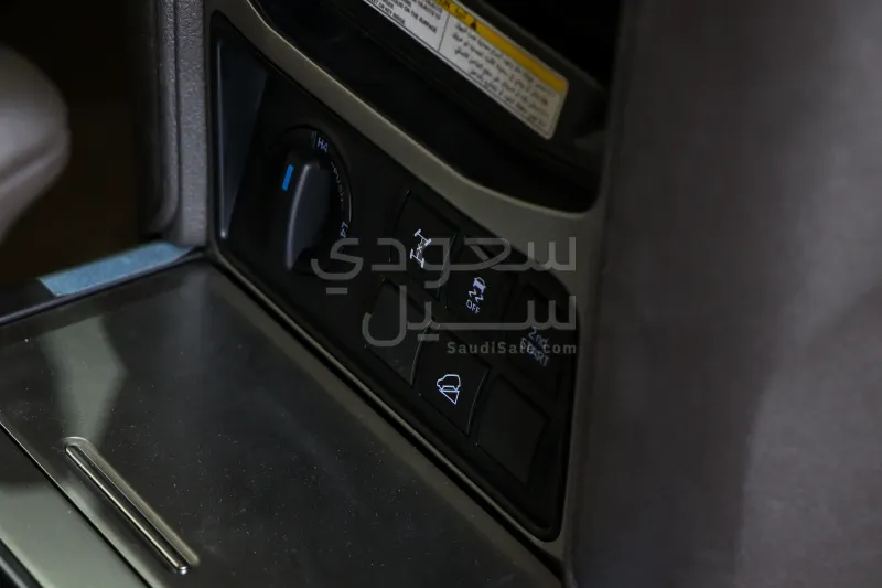 2022 تويوتا برادو تي اكس ال