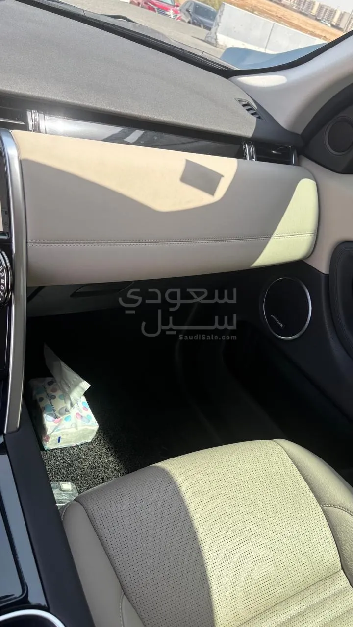 2023 لاند روفر ديسكفري سبورت