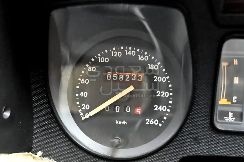 1989 جاكوار اكس جي اس