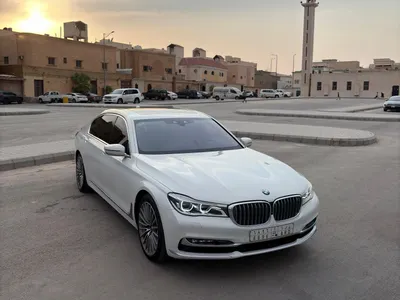 2016 بي ام دبليو الفئة السابعة 750 إل أي