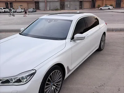 2016 بي ام دبليو الفئة السابعة 750 إل أي