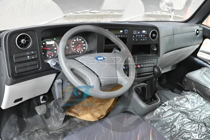 2023 Hyundai Bus County
