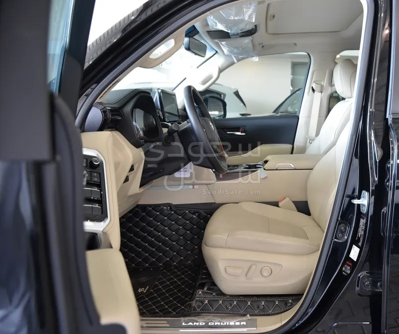 2023 Toyota Land Cruiser GXR