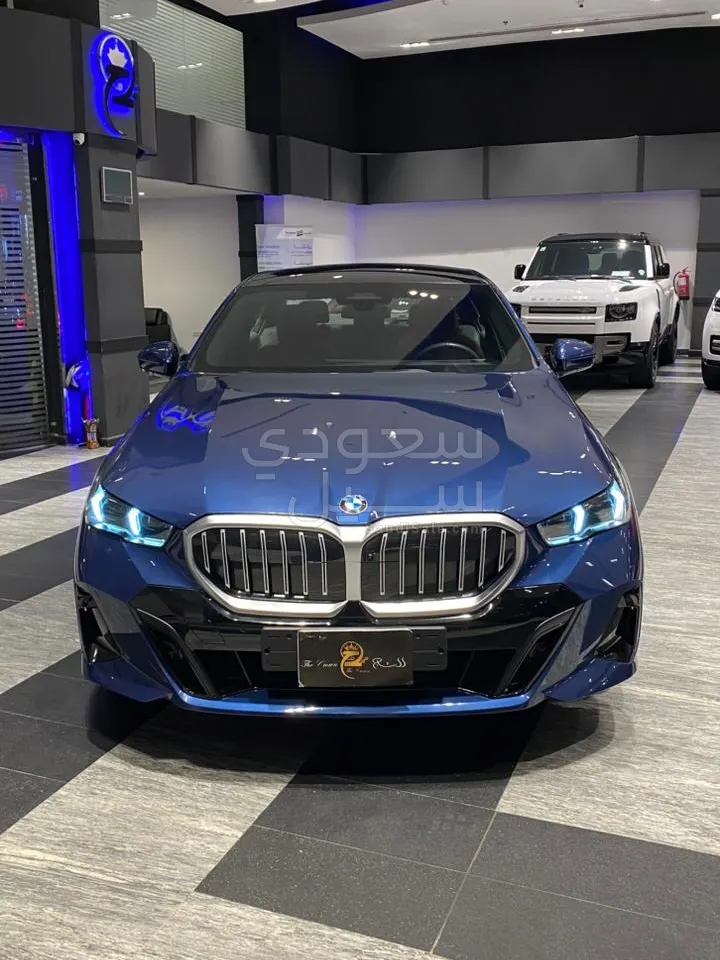 2024 BMW 5 Series 520i Mkit