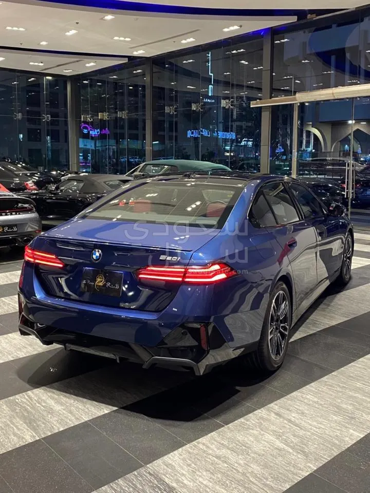 2024 BMW 5 Series 520i Mkit