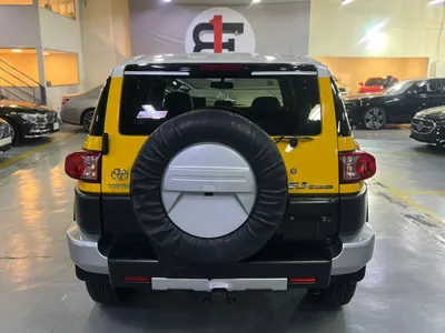 2022 Toyota FJ Cruiser 2