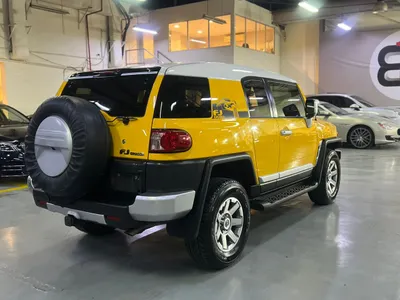 2022 Toyota FJ Cruiser 2