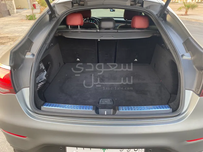 2021 مرسيدس - بنز جي إل سي 300 كوبيه