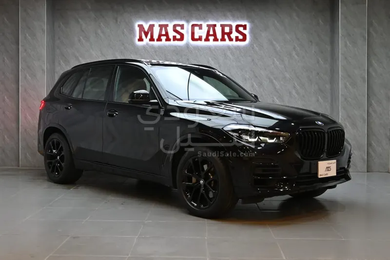 2023 BMW X Series 5