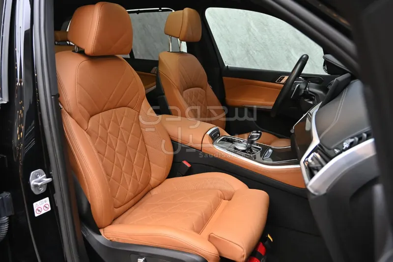 2023 BMW X Series 5