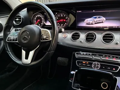 2019 Mercedes-Benz E 200