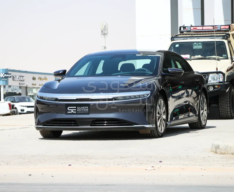 2024 لوسيد اير بيور