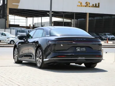 2024 لوسيد اير بيور