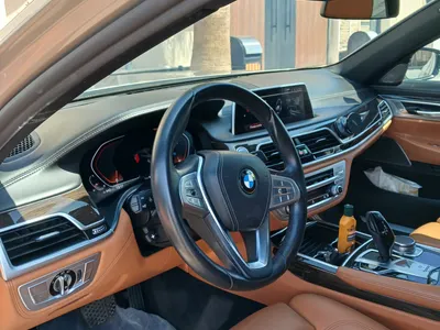 2022 بي ام دبليو الفئة السابعة 740 إل أي