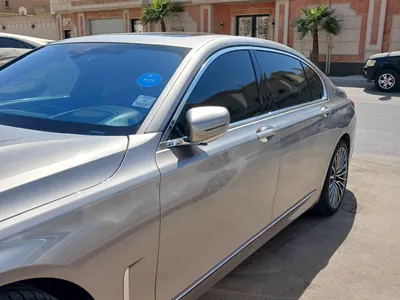 2022 بي ام دبليو الفئة السابعة 740 إل أي