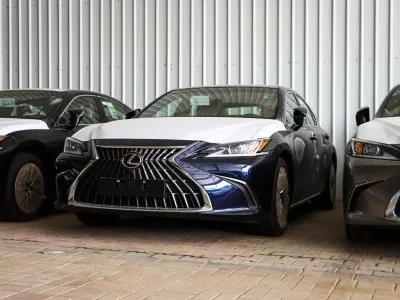 2025 Lexus ES 350