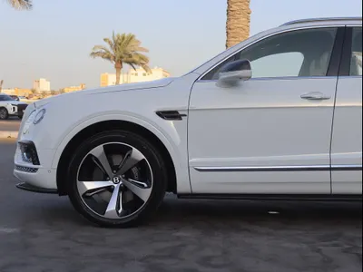 2017 بنتلي بنتايجا مولينر