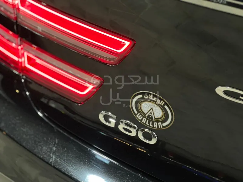 2025 جينيسيس جي 80