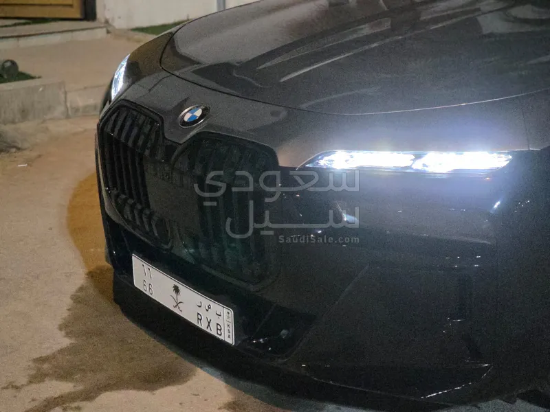 2023 بي ام دبليو الفئة السابعة 760 إل أي إم