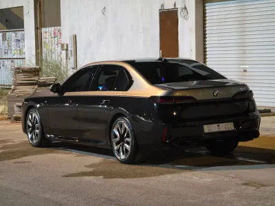 2023 بي ام دبليو الفئة السابعة 760 إل أي إم