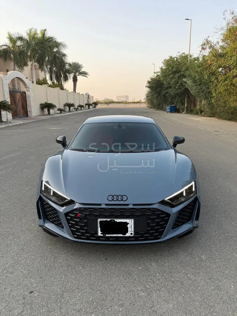 2023 اودي ار 8