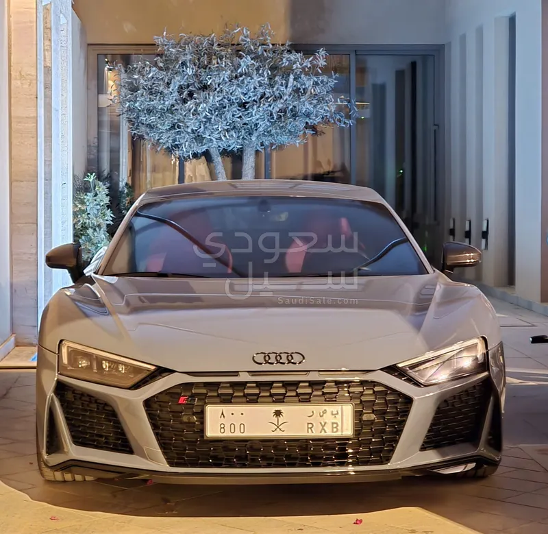 2023 اودي ار 8