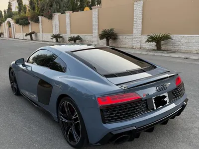 2023 اودي ار 8