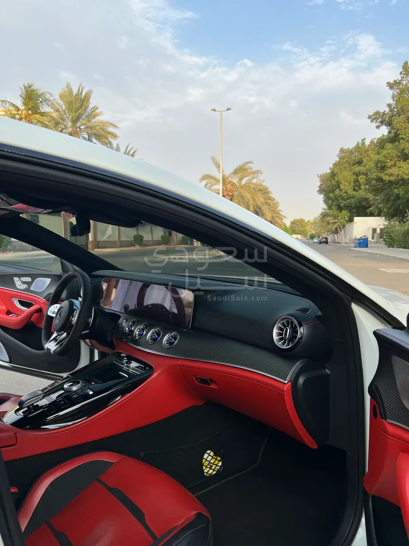 2019 مرسيدس - بنز جي تي 63إس