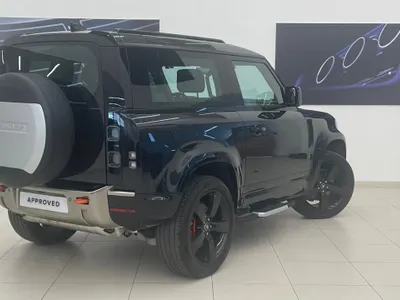 2024 Land Rover Defender 90