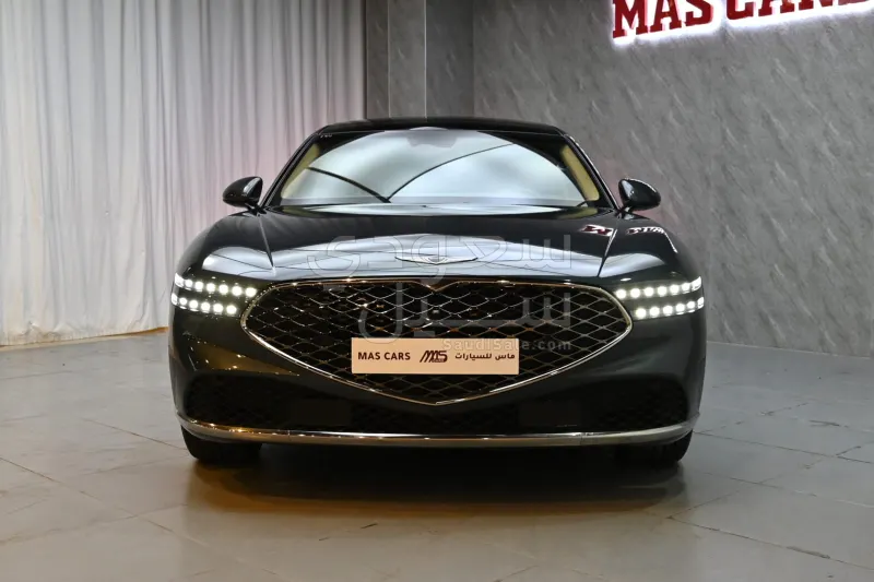 2025 Genesis G 90