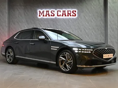 2025 Genesis G 90