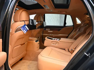 2025 Genesis G 90