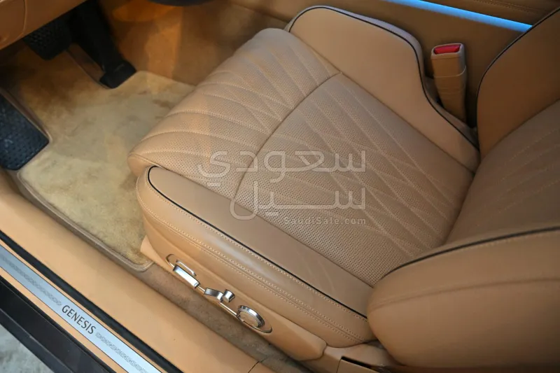 2025 جينيسيس جي 90