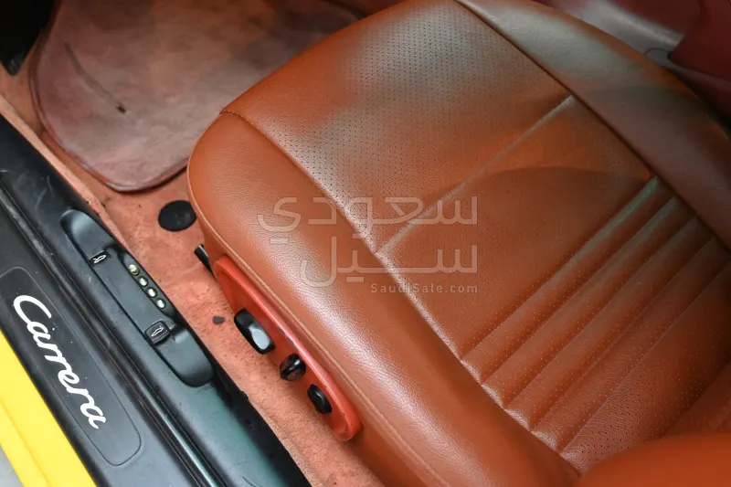 2001 Porsche 911 Carrera