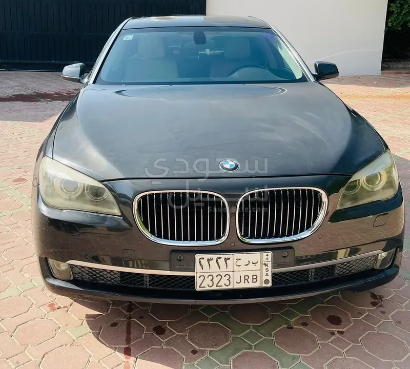 2010 BMW 7 Series 730Li