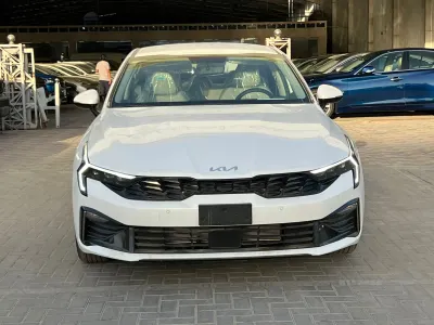 2025 كيا 5كي
