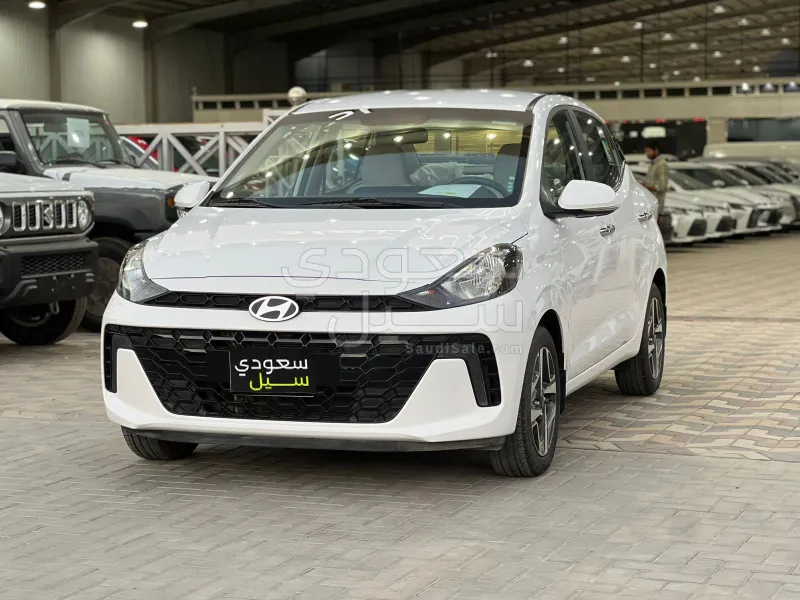 2024 هيونداي اي 10