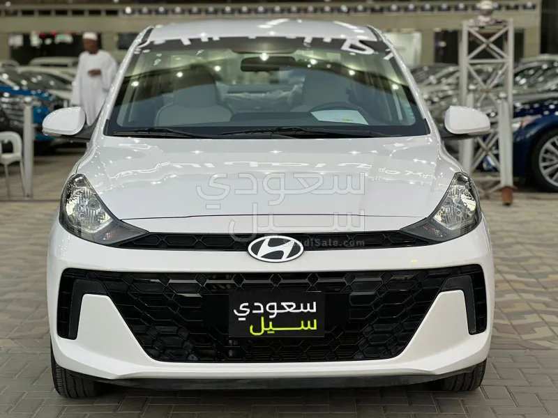2024 هيونداي اي 10