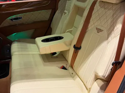 2021 بنتلي بنتايجا الاصدار الاول