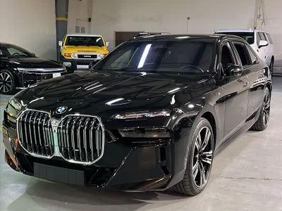 2025 بي ام دبليو الفئة السابعة 740أي