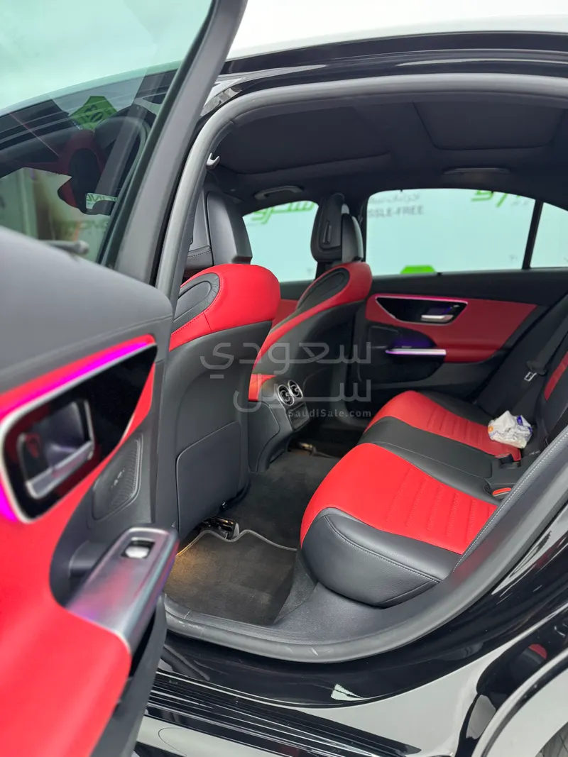 2023 مرسيدس - بنز سي 300