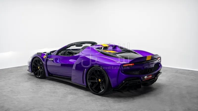 2024 فيراري جي تي اس 296