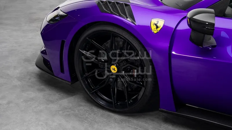 2024 فيراري جي تي اس 296