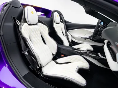 2024 فيراري جي تي اس 296